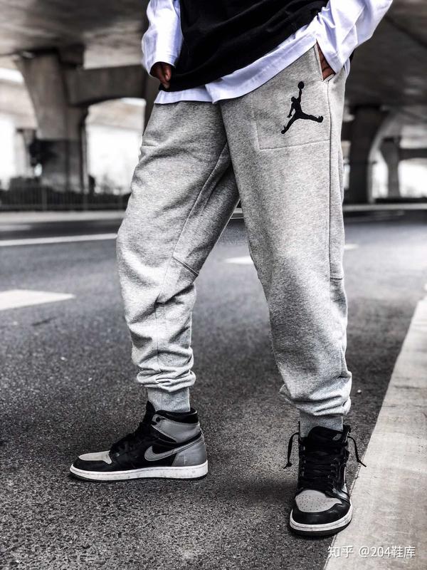 经典款aj情侣加绒卫裤【204鞋库】