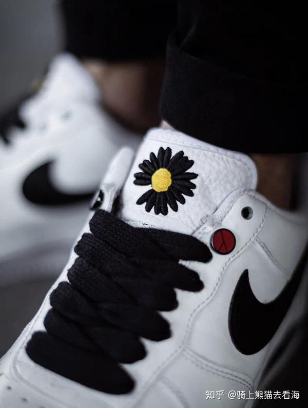 0 刮刮乐 二代雏菊 pmo 小雏菊 air force 1 上脚来了!