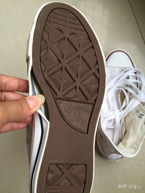 莆田aj1和正版,鞋子开胶是我们日常遇到的较多的问题